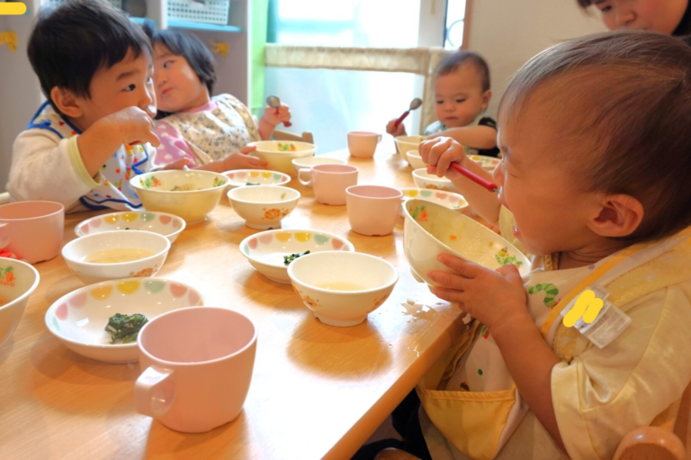 給食の時間だよ～♪